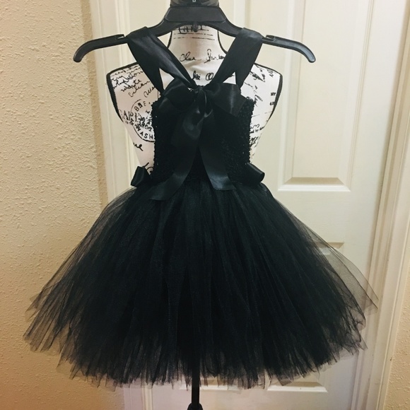 LIL MISS HEPBURN (flower girl) tutu dress - Picture 3 of 6